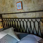 Malandrino Nyaraló *